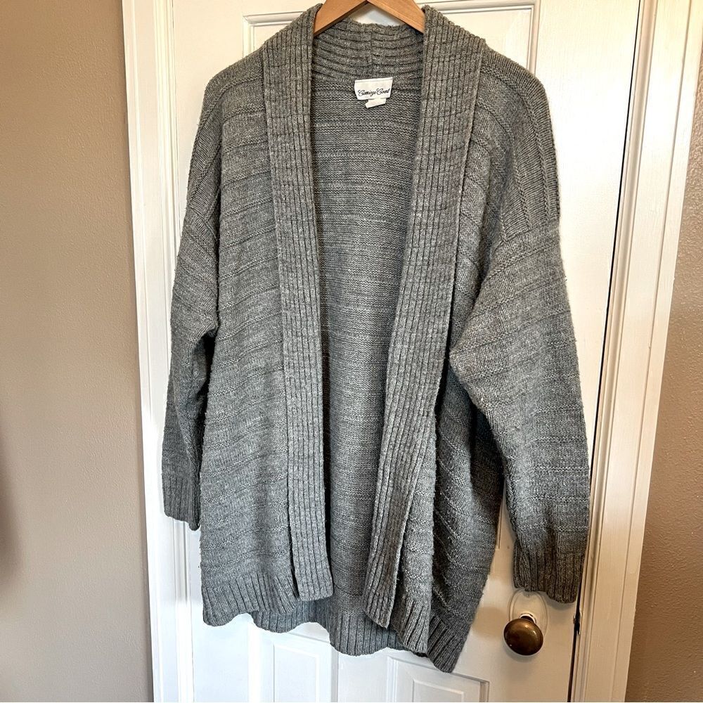Grey knit Carriage Court cardigan - Picture 6 of 6